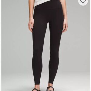 Black Lululemon Align Leggings